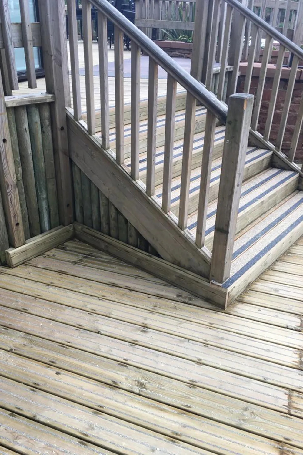 Non-slip decking steps at Center Parcs Whinfell Forest
